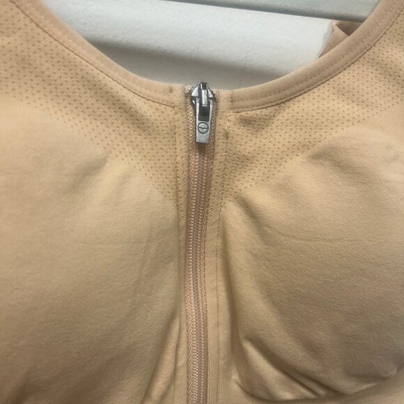 Front-Zip Beige Compression Sports Bra By Prairie Wear L/G Nylon & Spandex Blend - Picture 2 of 9